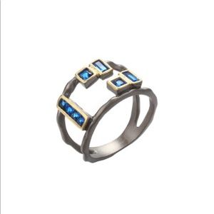 Blue spinel ring, 7